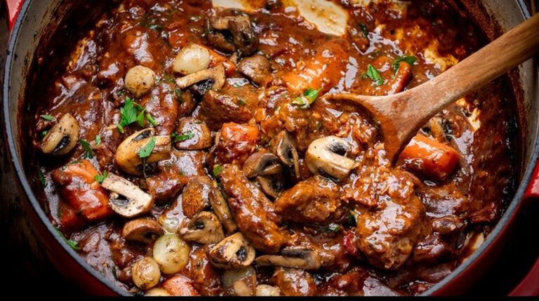 Recette de bœuf bourguignon grand-mère à l&rsquo;ancienne : Redécouvrez les saveurs d&rsquo;antan
