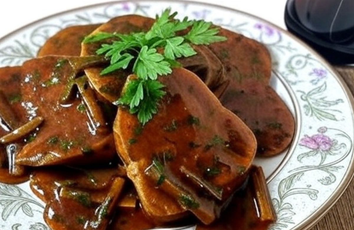 Langue de bœuf sauce piquante de ma grand-mère : une recette authentique